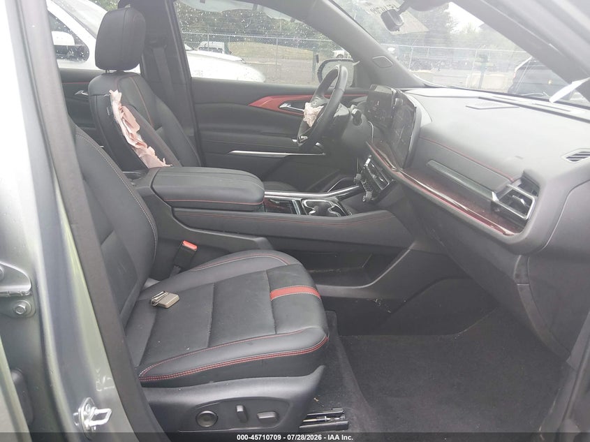 2024 CHEVROLET TRAVERSE auction photo 5