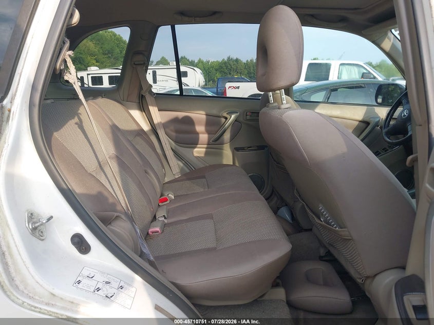 2004 TOYOTA RAV4 auction photo 8