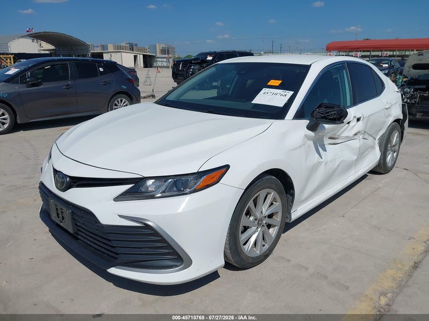 Vin: 4t1c11ak5nu017890, lot: 46209424, toyota camry le 20222