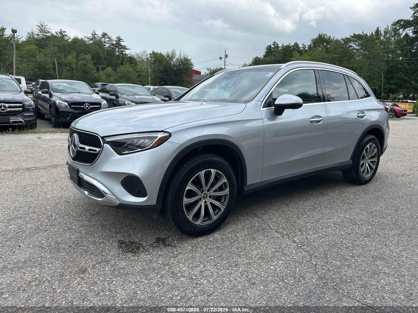 2023 MERCEDES-BENZ GLC 300 auction photo 2