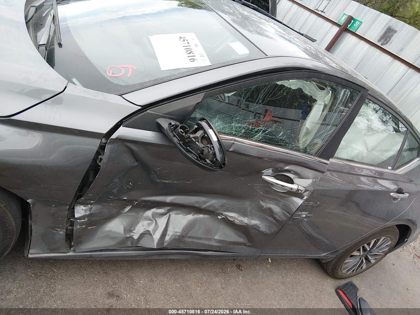 2024 NISSAN ALTIMA auction photo 6