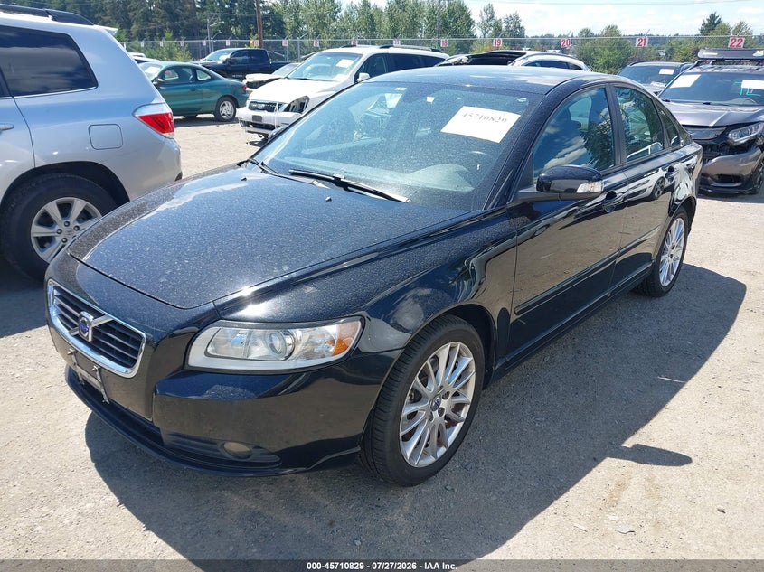 2010 VOLVO S40 auction photo 2