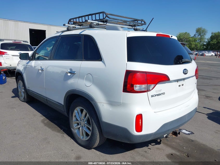 2015 KIA SORENTO auction photo 3