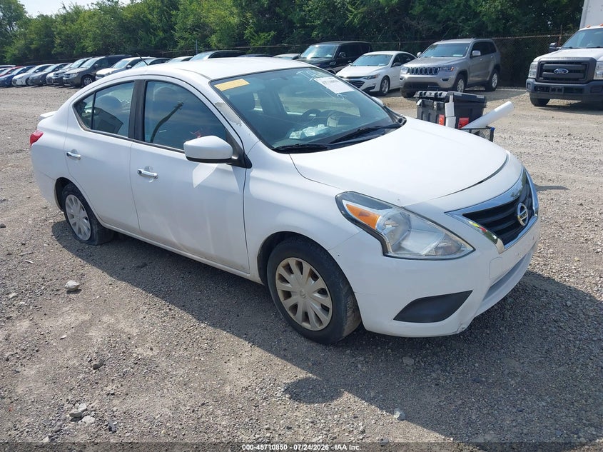 2019 Nissan Versa