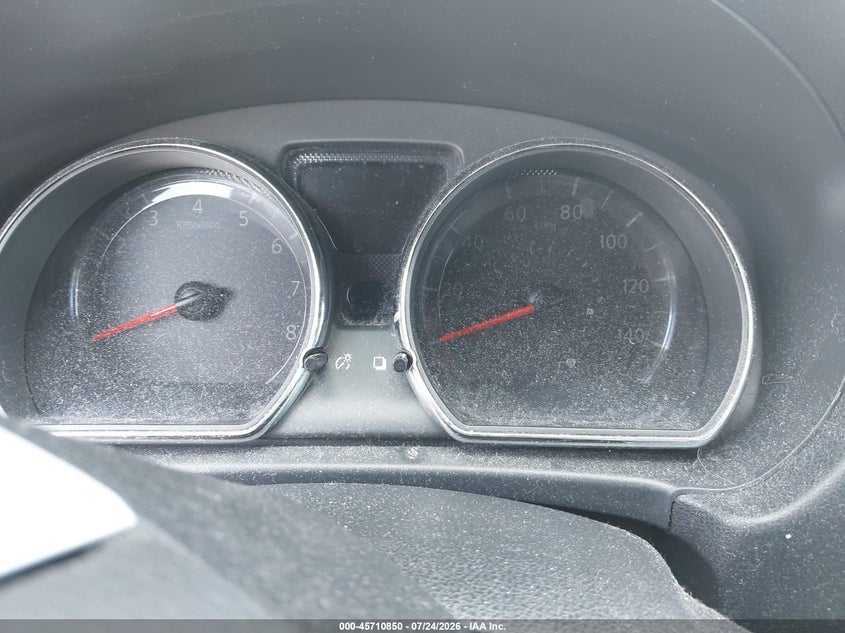 2019 NISSAN VERSA auction photo 7