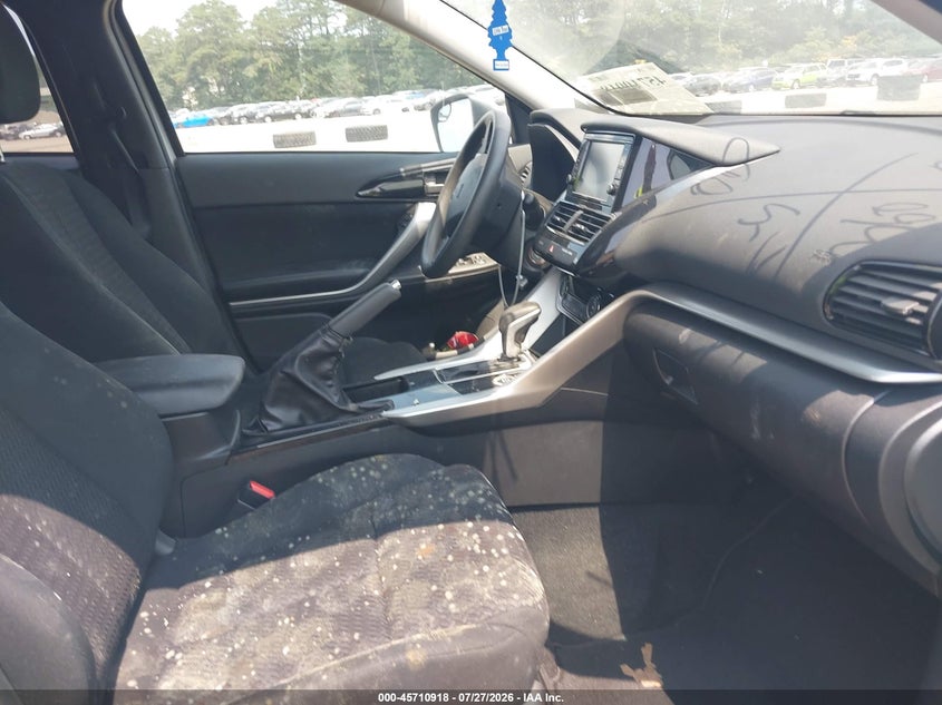 2022 MITSUBISHI ECLIPSE CROSS auction photo 5
