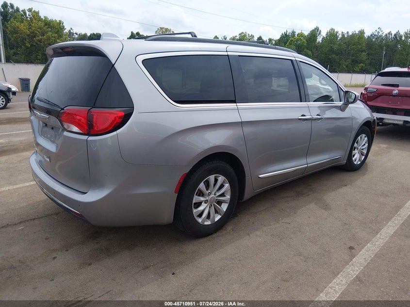Vin: 2c4rc1bg4hr569840, lot: 46209607, chrysler pacifica touring-l 20174