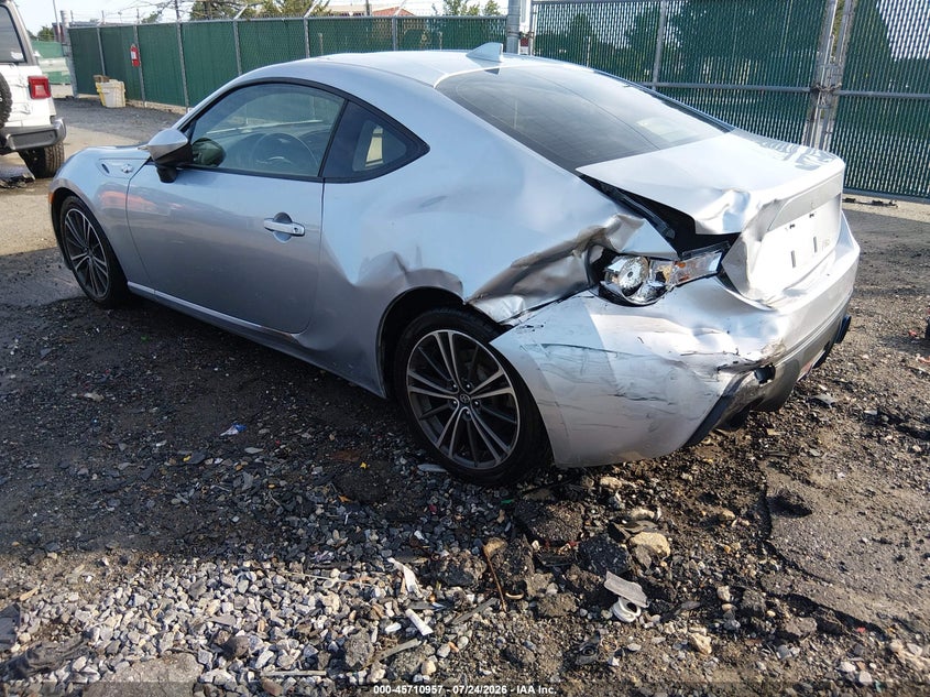 Vin: jf1znaa16f8713572, lot: 46209613, scion fr-s 20153