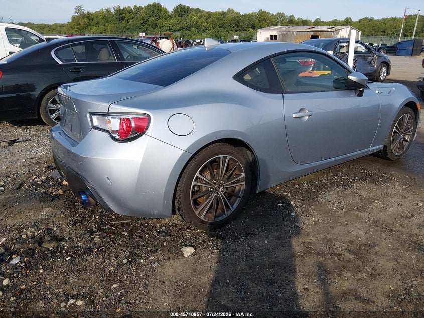 Vin: jf1znaa16f8713572, lot: 46209613, scion fr-s 20154