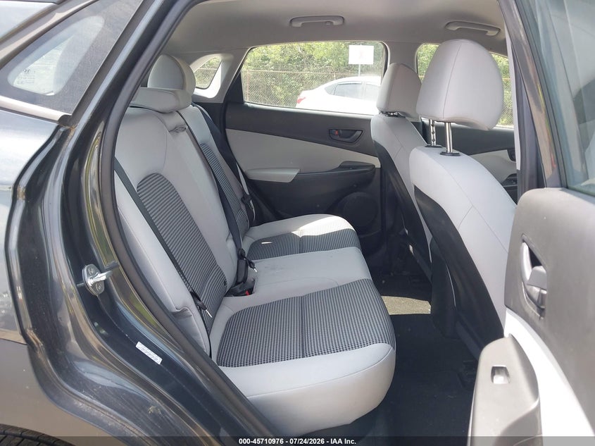 2022 HYUNDAI KONA auction photo 8