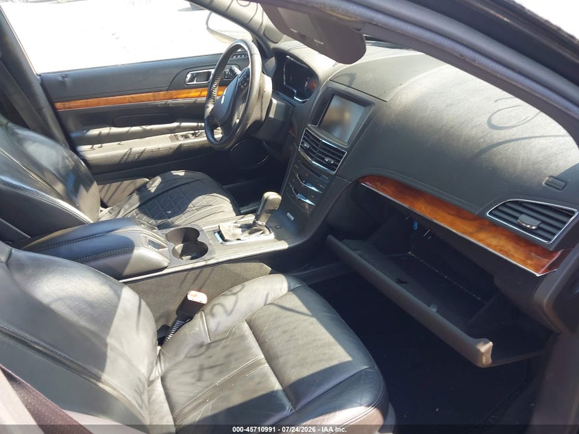2013 LINCOLN MKT auction photo 5