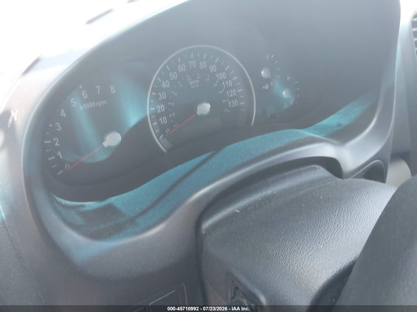 2008 KIA SEDONA auction photo 7