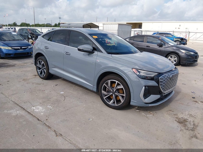 AUDI Q4 SPORTBACK E-TRON - zdjęcie 1