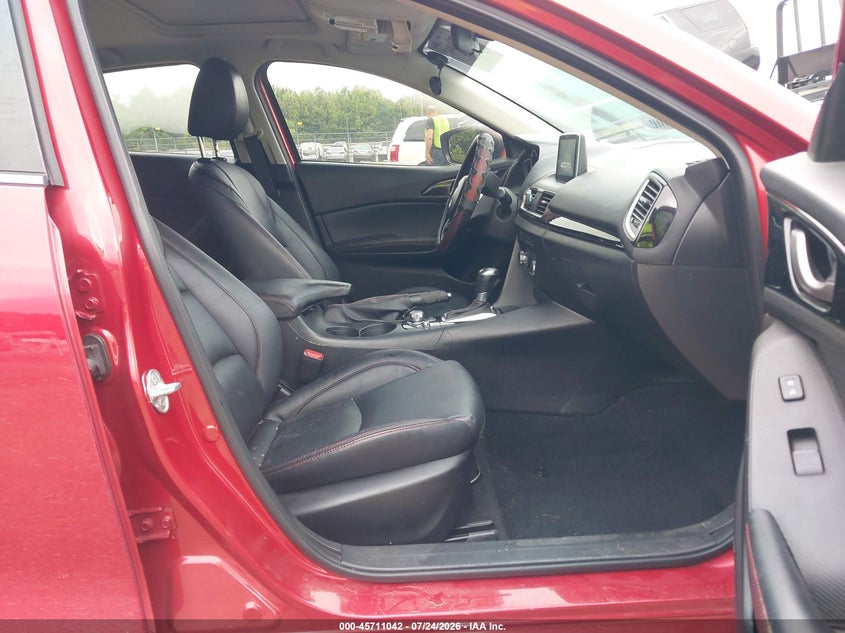 2015 MAZDA MAZDA3 auction photo 5