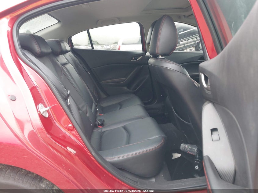2015 MAZDA MAZDA3 auction photo 8