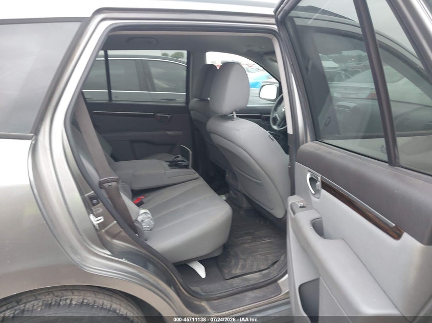 2011 HYUNDAI SANTA FE auction photo 8
