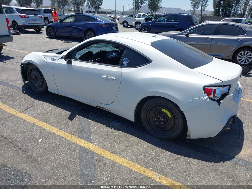 Vin: jf1znaa1xd2710187, lot: 46209816, scion fr-s 20133