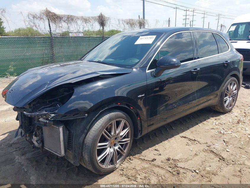 Vin: wp1af2a25fla42197, lot: 46209861, porsche cayenne diesel 20152