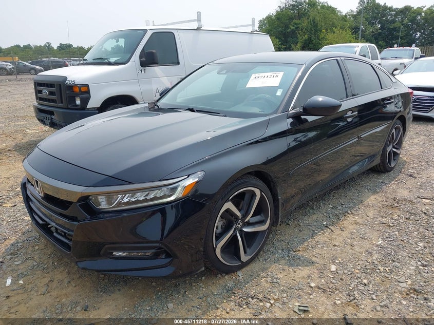 2018 Honda Accord Sport, Repossession, IAAI, VIN 1HGCV1F3XJA000977 — photo 2