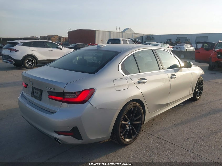 Vin: wba5r1c02lfh85748, lot: 46209881, bmw 330i 20204