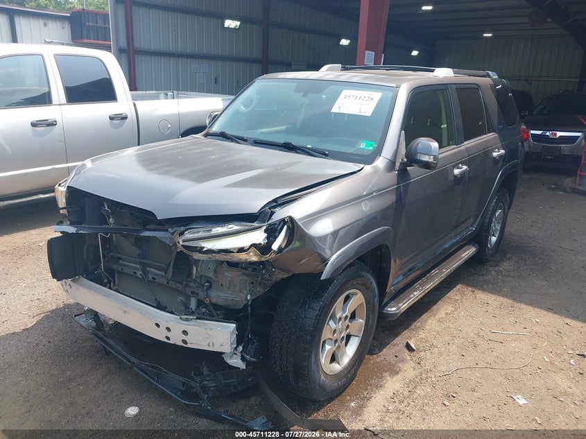 Vin: jtebu5jr5d5118394, lot: 46209884, toyota 4runner sr5 20132