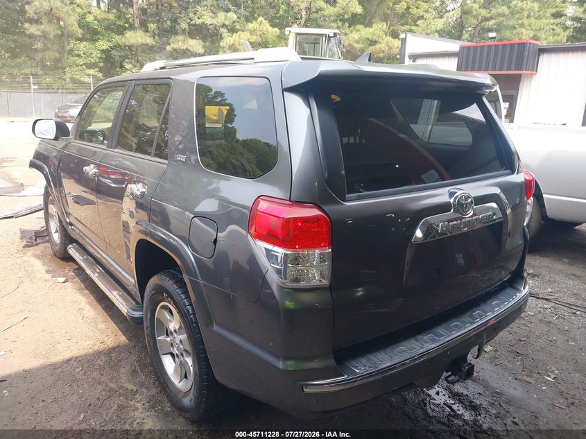 Vin: jtebu5jr5d5118394, lot: 46209884, toyota 4runner sr5 20133