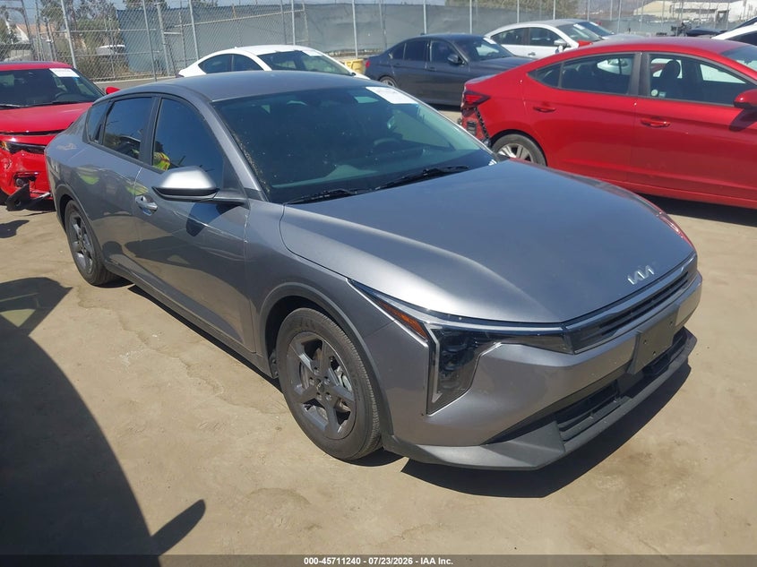 Vin: 3kpft4de7se078641, lot: 46209896, kia k4 lxs 2025 img_1