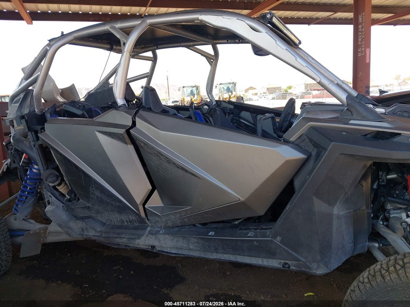 POLARIS RZR 2024