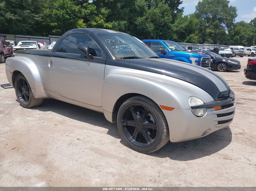 2005 CHEVROLET SSR auction photo 1