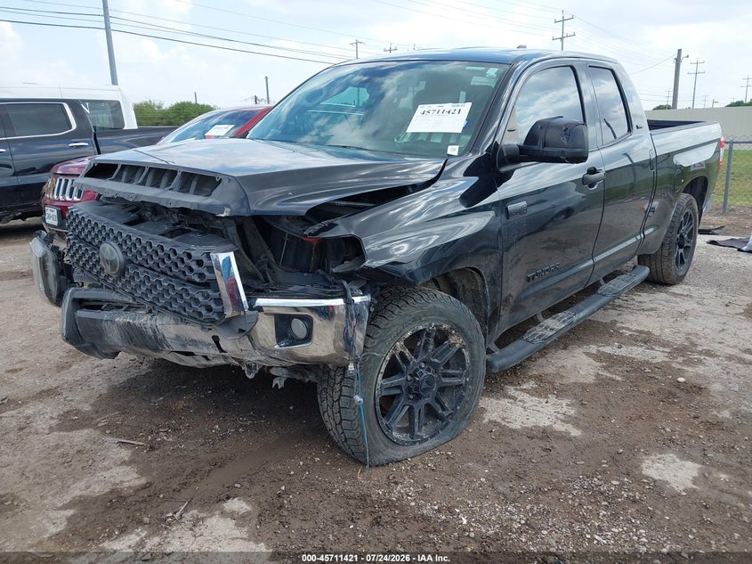 TOYOTA TUNDRA - zdjęcie 2