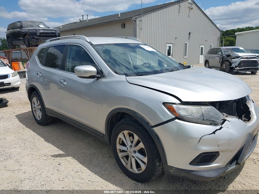 2015 NISSAN ROGUE auction photo 1
