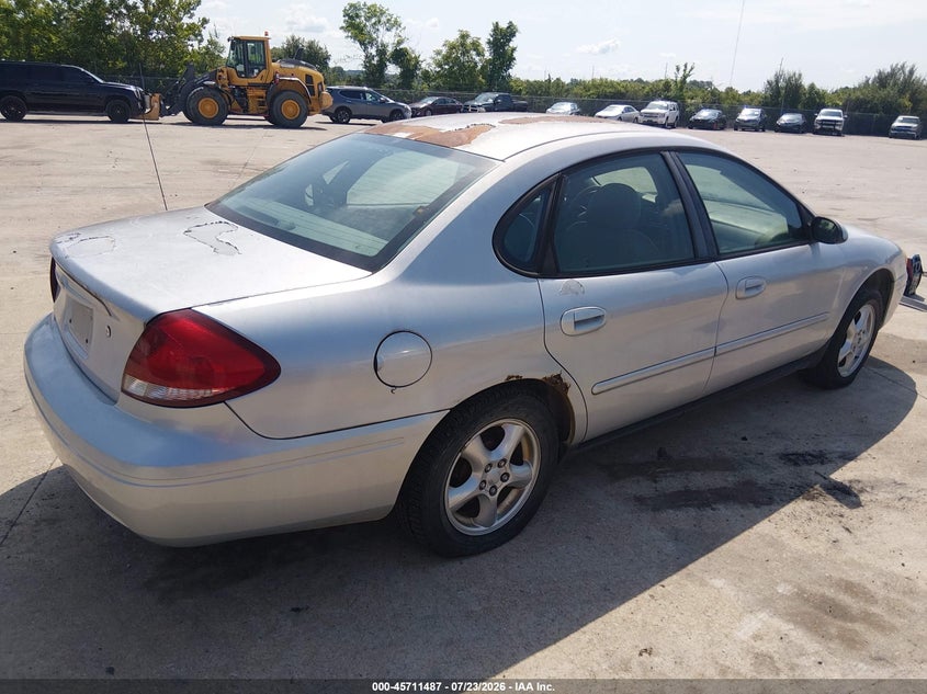 2006 FORD TAURUS auction photo 4