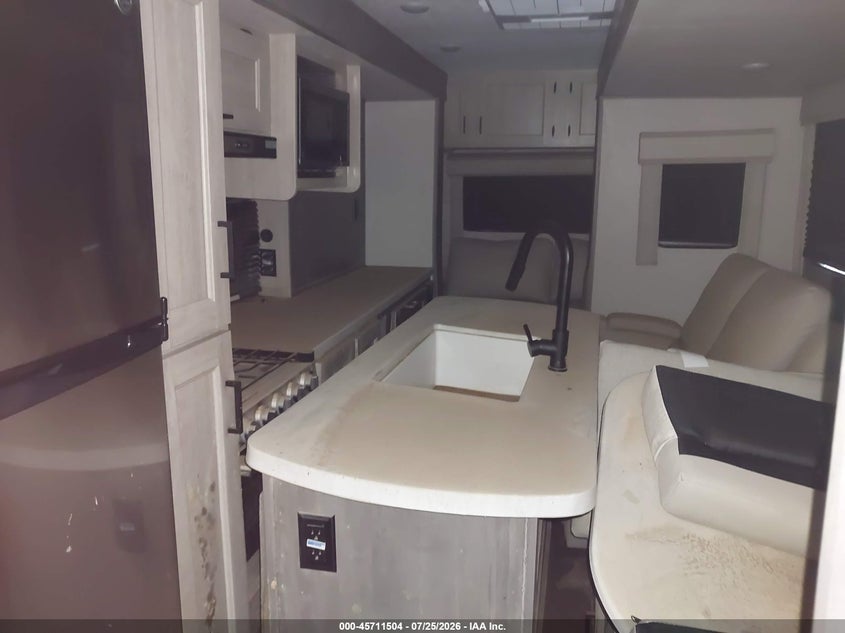 2024 COACHMEN CATALINA auction photo 8