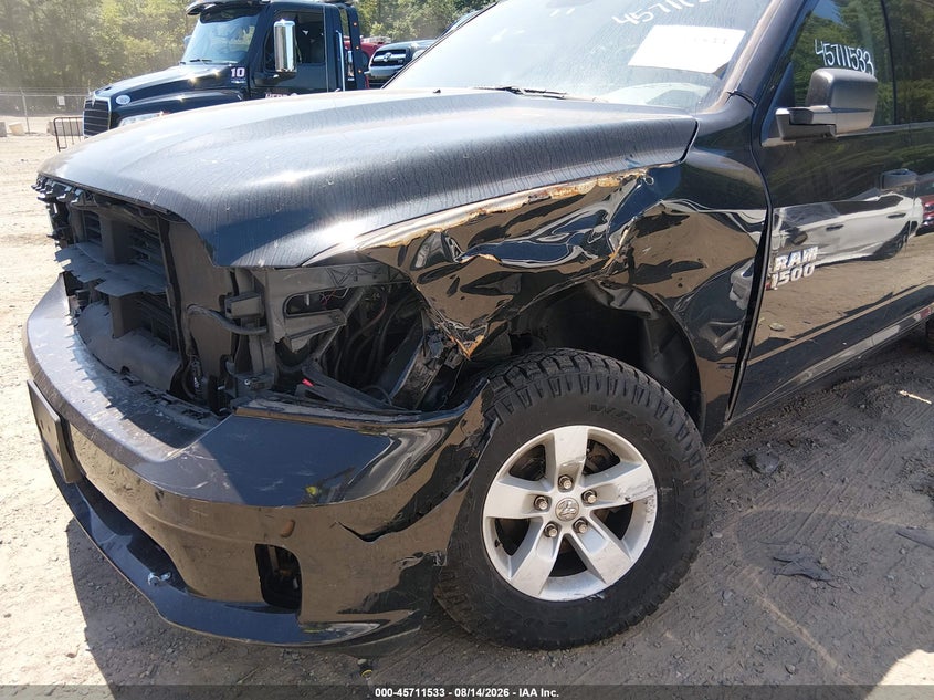 2018 RAM 1500 auction photo 6