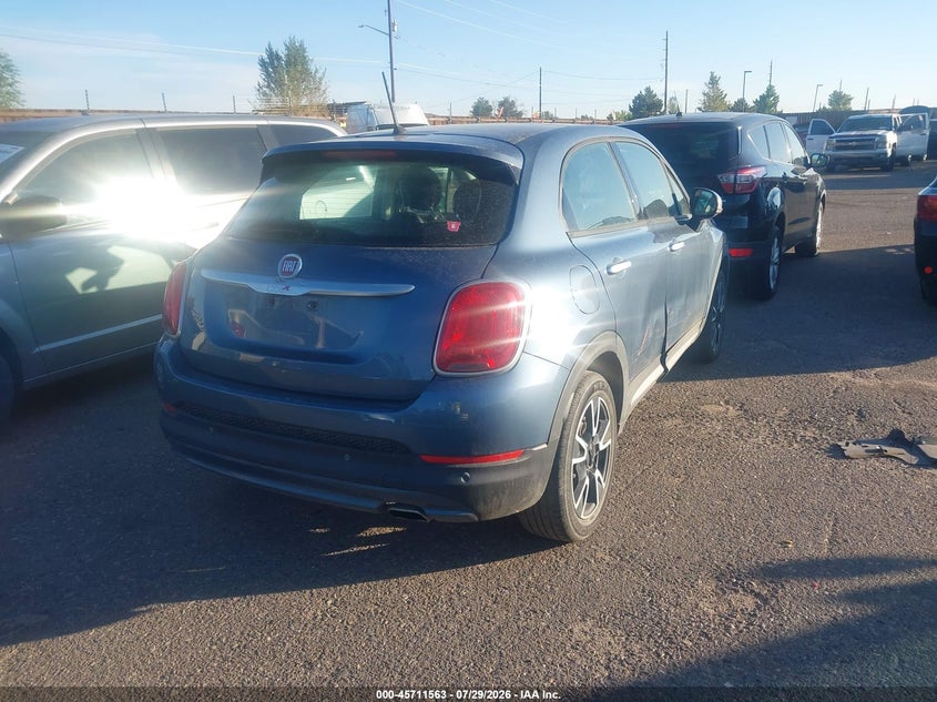 2018 FIAT 500X auction photo 4