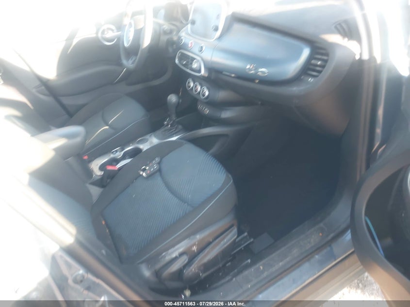 2018 FIAT 500X auction photo 5