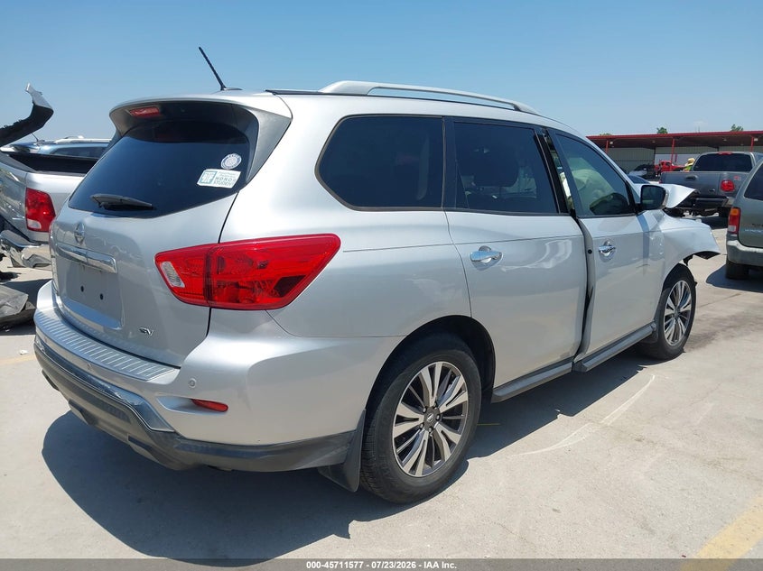 2017 NISSAN PATHFINDER auction photo 4