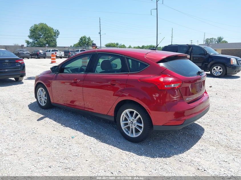 Vin: 1fadp3k21hl314012, lot: 46210265, ford focus se 20173