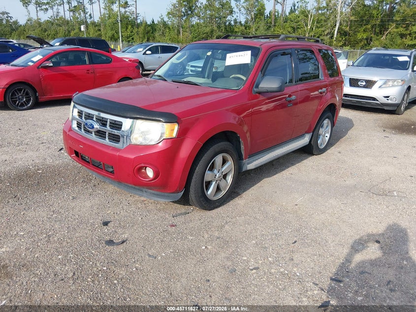 2011 FORD ESCAPE auction photo 2