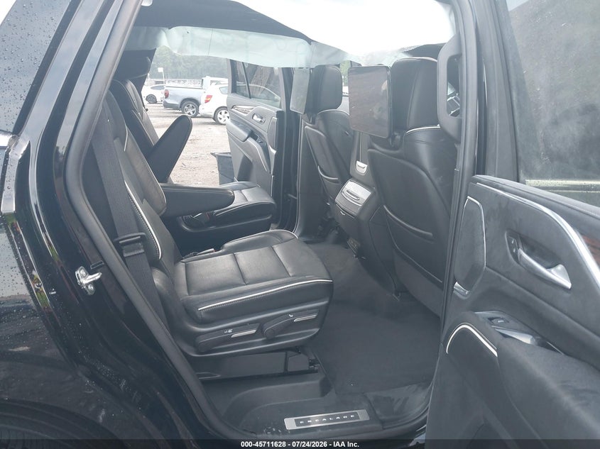 2023 CADILLAC ESCALADE auction photo 8