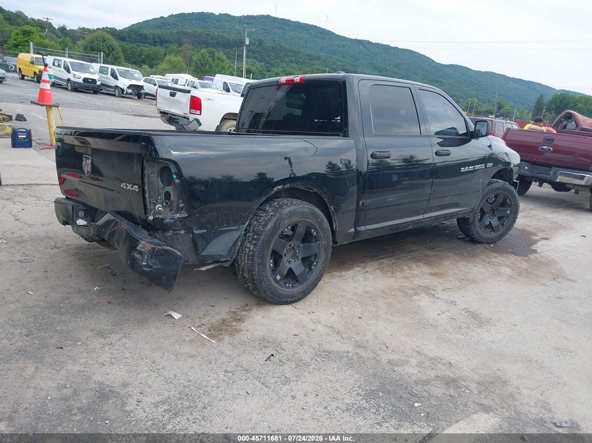 Vin: 1c6rd7kt2cs214161, lot: 46210337, ram 1500 st 20124