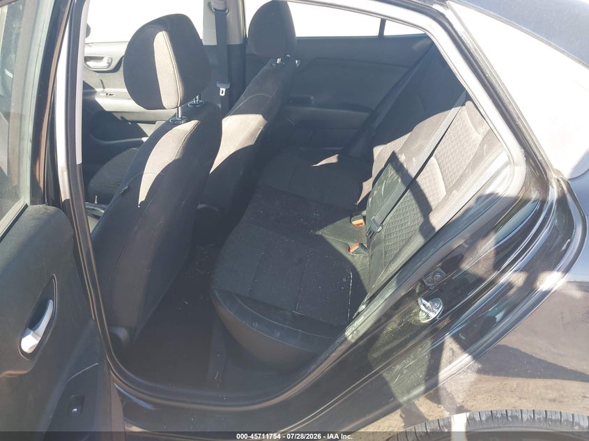 2019 KIA RIO auction photo 8