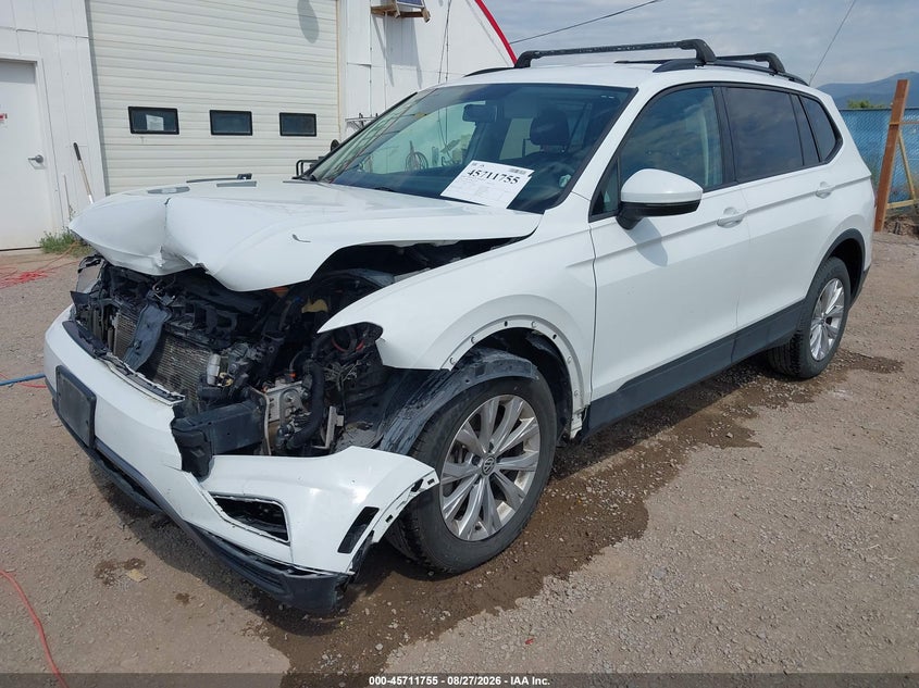 2018 VOLKSWAGEN TIGUAN auction photo 2