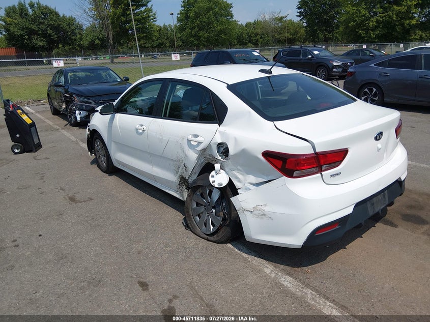 2020 KIA RIO auction photo 3