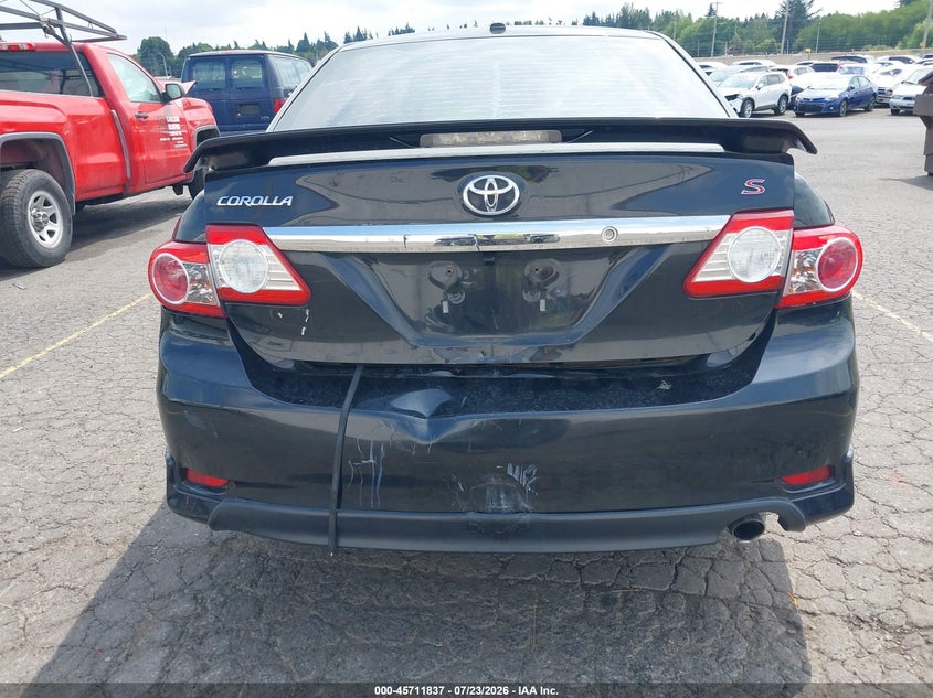 2013 TOYOTA COROLLA auction photo 6
