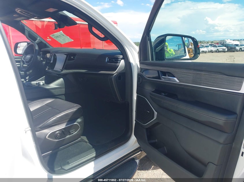 2023 JEEP WAGONEER L auction photo 5