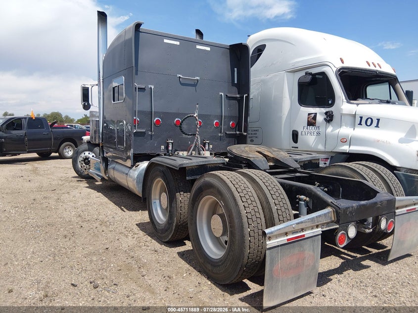 2009 PETERBILT 389 auction photo 3