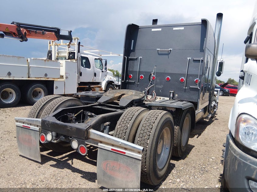 2009 PETERBILT 389 auction photo 4