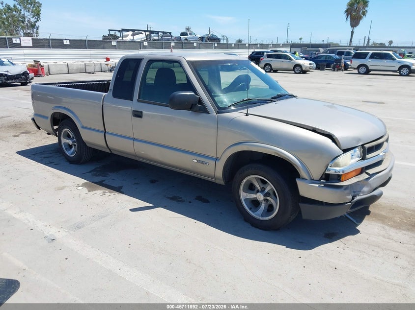 2003 CHEVROLET S-10 — zdjęcie z aukcji