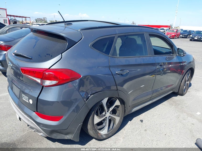 Vin: km8j33a22hu563712, lot: 46210550, hyundai tucson value 20174